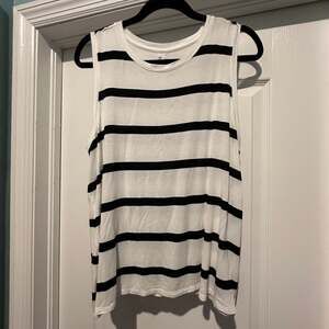 Halogen Black and White Horizontal Striped Sleeveless Tank Top